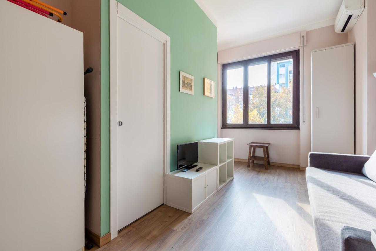Garibaldi District Cosy Studio Apartment Milan Luaran gambar